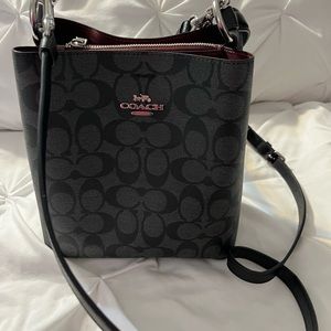 Coach bucket bag